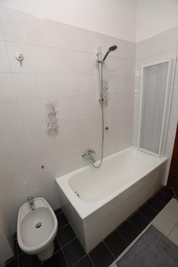 Dalla Nonna Casa Vacanze Apartment Sestri Levante Luaran gambar